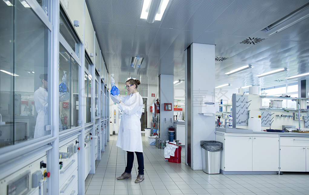 化學(xué)實(shí)驗(yàn)室規(guī)劃設(shè)計(jì)建設(shè)